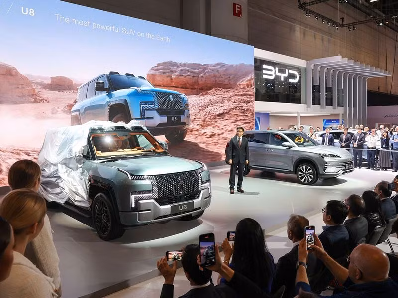 Chùm ảnh triển lãm ô tô quốc tế Geneva sau 5 năm bị trì hoãn 