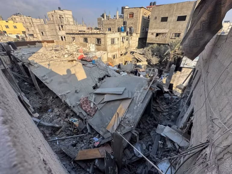 Israel nối lại cuộc tấn công Gaza, người Palestine cấp tập sơ tán 