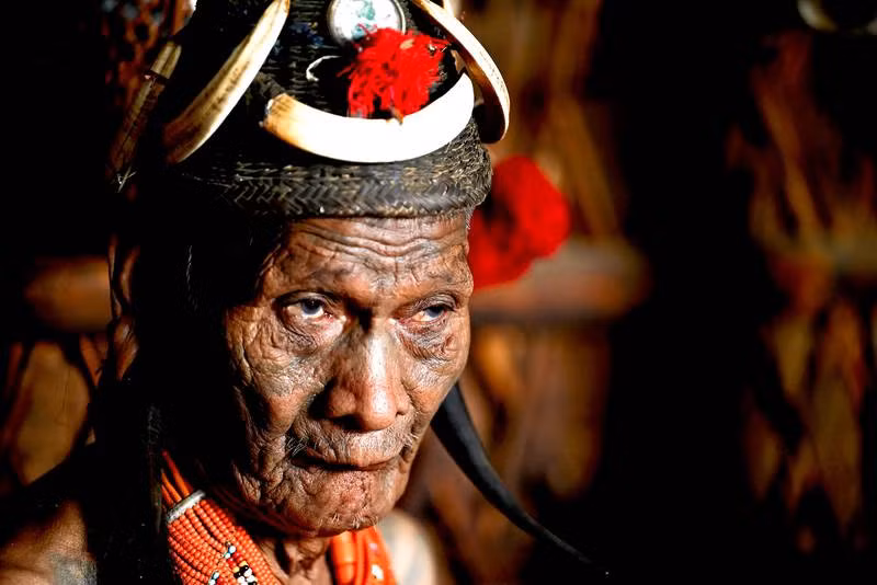 Chùm ảnh bộ lạc với một quá khứ tàn bạo