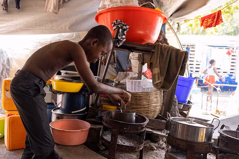 Chùm ảnh sự hỗn loạn ở Haiti 