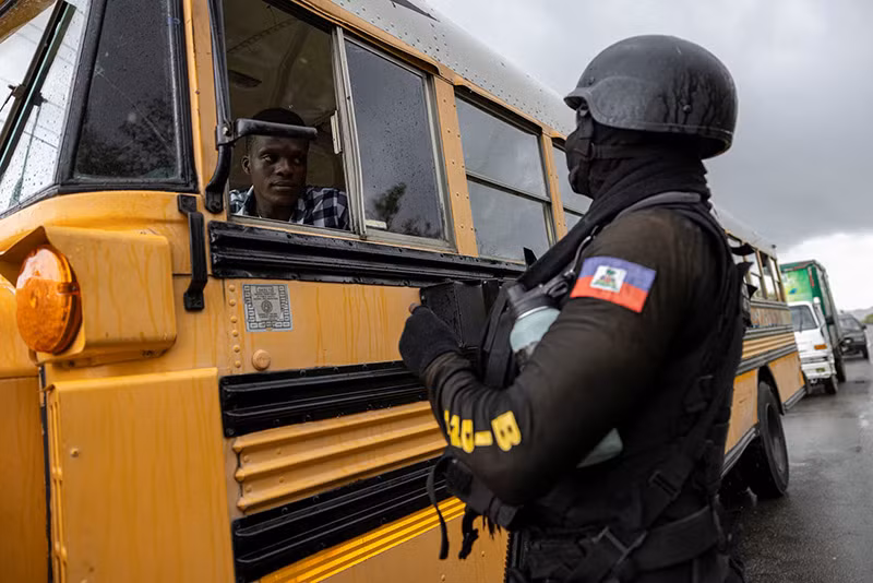 Chùm ảnh sự hỗn loạn ở Haiti 