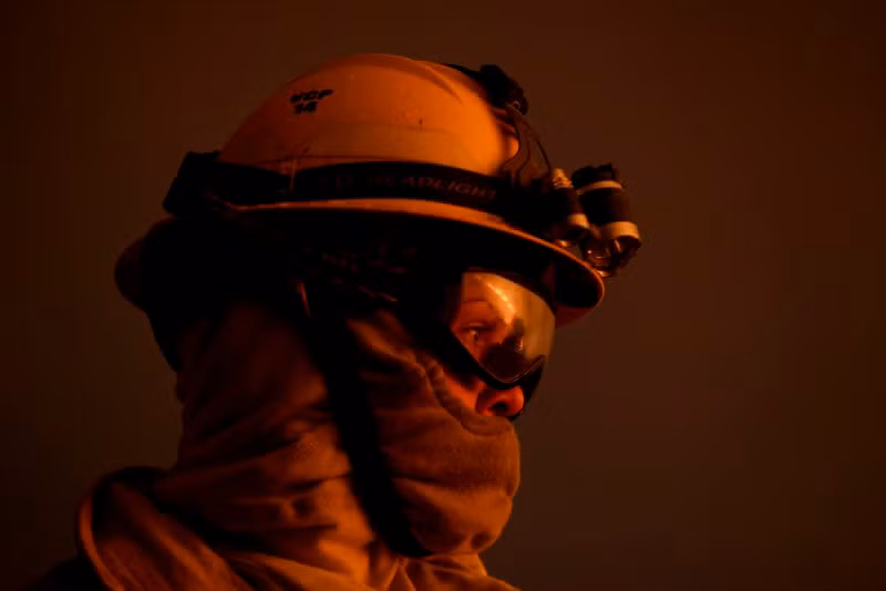 Truyền thông địa phương đưa tin hàng chục người đã được sơ tán. Chùm ảnh cháy rừng bùng phát ở Argentina giữa đợt nắng nóng dữ dội