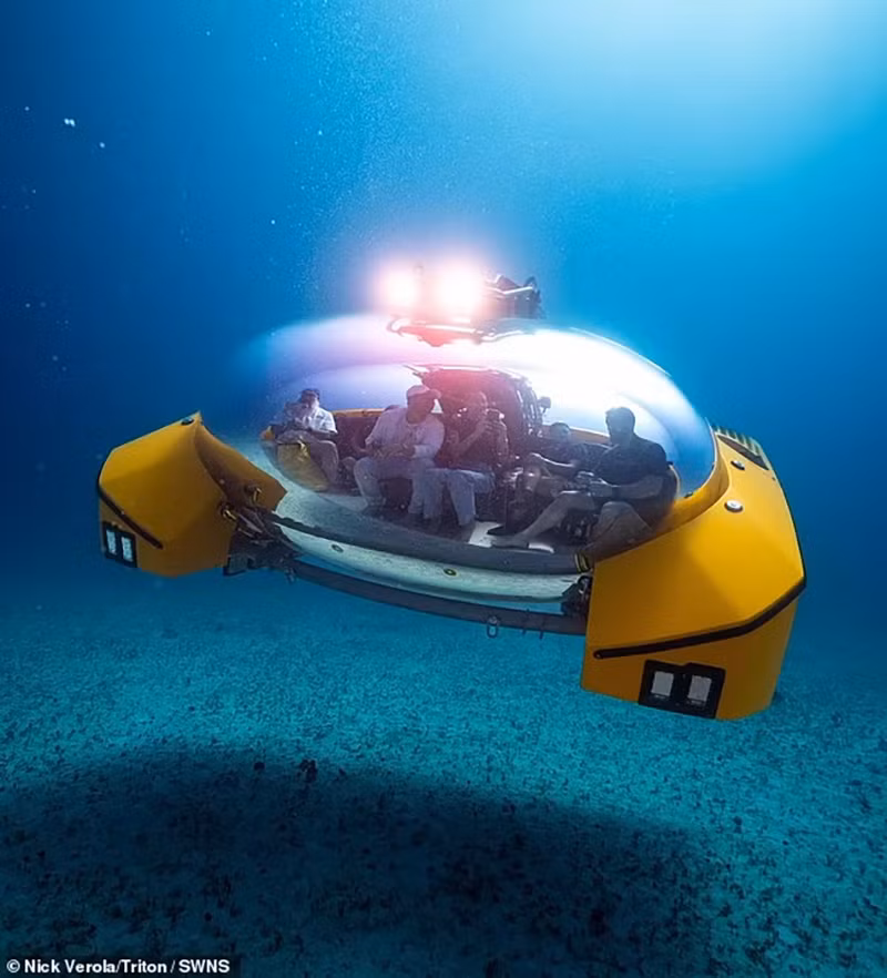 Chùm ảnh tàu lặn 6,3 triệu USD như trong phim khoa học viễn tưởng