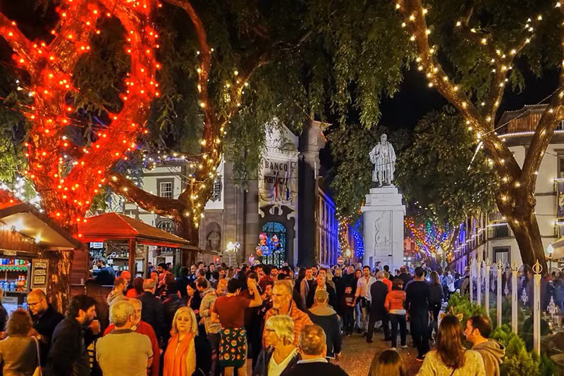 Những khu chợ Giáng sinh đẹp nhất châu Âu 