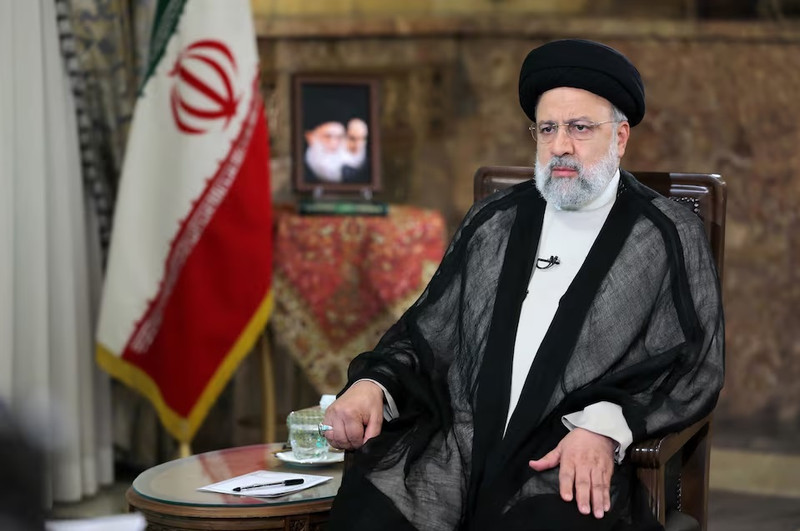 Tính mạng Tổng thống Iran bị đe dọa sau vụ tai nạn máy bay