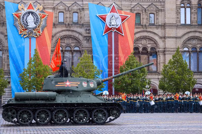 Chùm ảnh hơn 9.000 quân nhân và loạt khí tài diễu binh mừng Ngày chiến thắng 