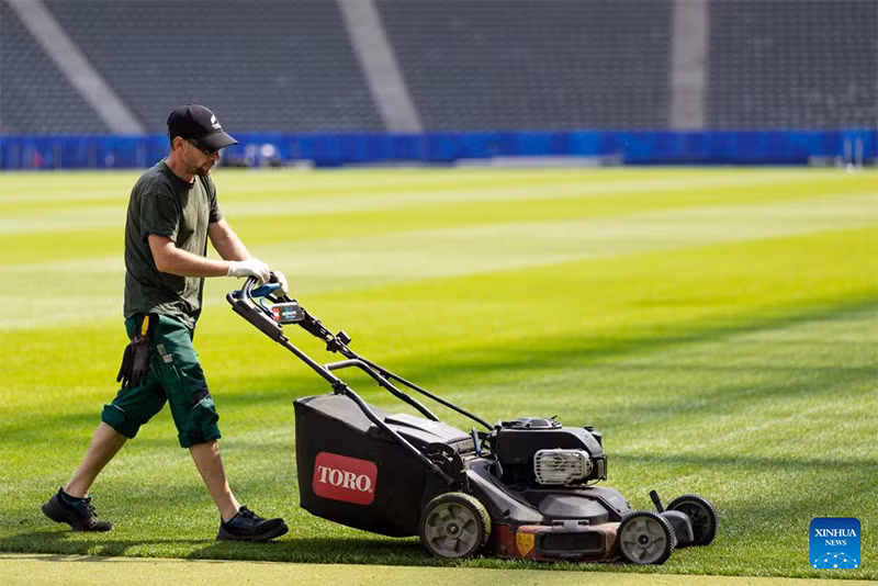 Sân vận động Olympic Berlin trước giờ khai màn trận Tây Ban Nha-Croatia