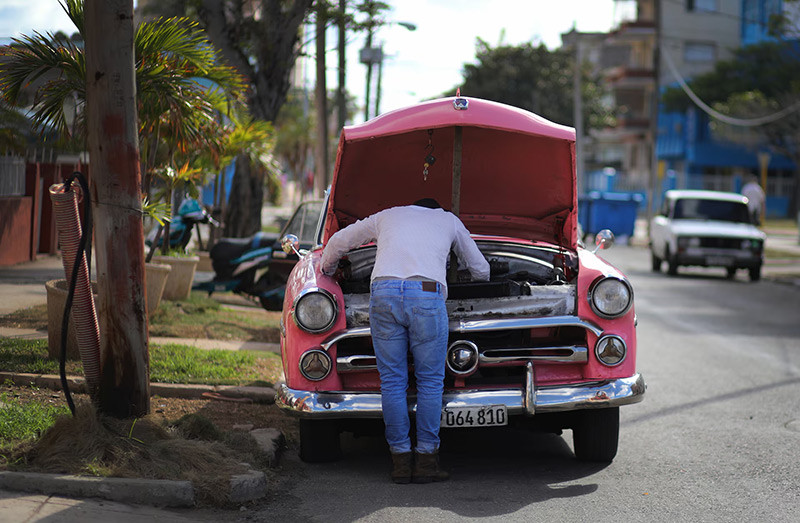 Chùm ảnh những chiếc xe cổ tuyệt đẹp trên đường phố Havana 