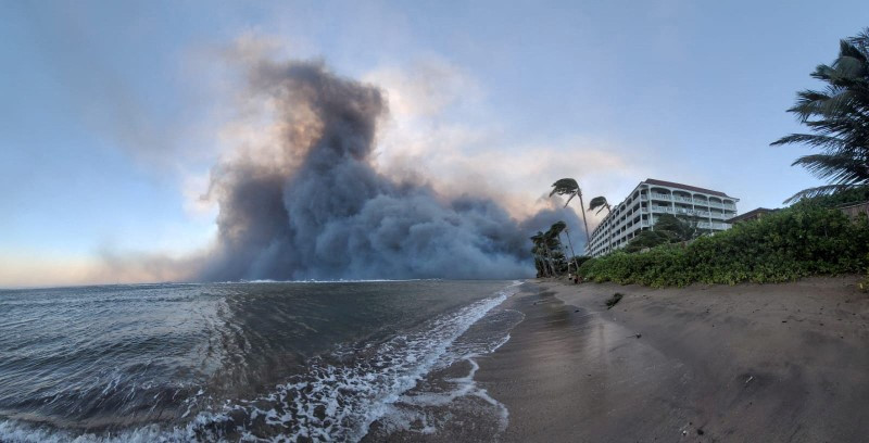 Chùm ảnh cháy rừng như tận thế ở Hawaii