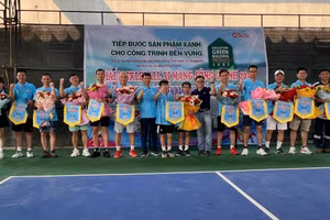Sôi nổi giải Giải Pickleball xi măng Sông Gianh chào mừng các ngày lễ lớn