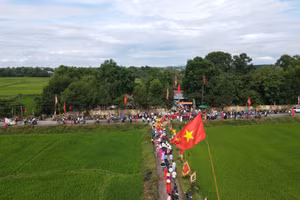 Lễ hội "Kỳ Phúc Lục Ngoạt" được tổ chức 2 năm 1 lần.