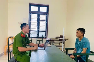 Cơ quan điều tra làm việc với tài xế Lê Ngọc Thành.