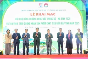 Hơn 200 gian hàng tham gia Hội chợ Công thương vùng Bắc Trung Bộ năm 2025