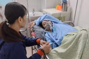 Nhiều sẻ chia từ bạn đọc Báo GD&TĐ cùng các nhà hảo tâm dành cho hoàn cảnh của chị Chương.