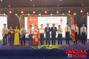 Từ hành trình 'Theo lời Bác gọi' đến vinh dự nhận Huân chương Lao động hạng Nhất