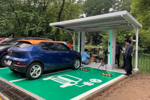 PV Power tiến hành thử nghiệm trạm sạc xe điện thí điểm đầu tiên.