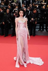 Những sắc vóc vạn người mê tại thảm đỏ Liên hoan phim Cannes
