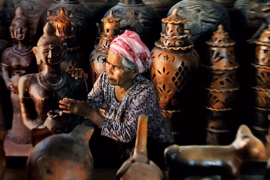 Nghệ thuật làm gốm của người Chăm được UNESCO ghi danh vào ngày ngày 29/11/2022 - Ảnh: ITN.