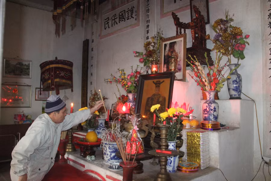 Đền thờ họ Ngô Thì, nơi gắn bó với “Ngô gia văn phái” - Ảnh: T. Hòa.