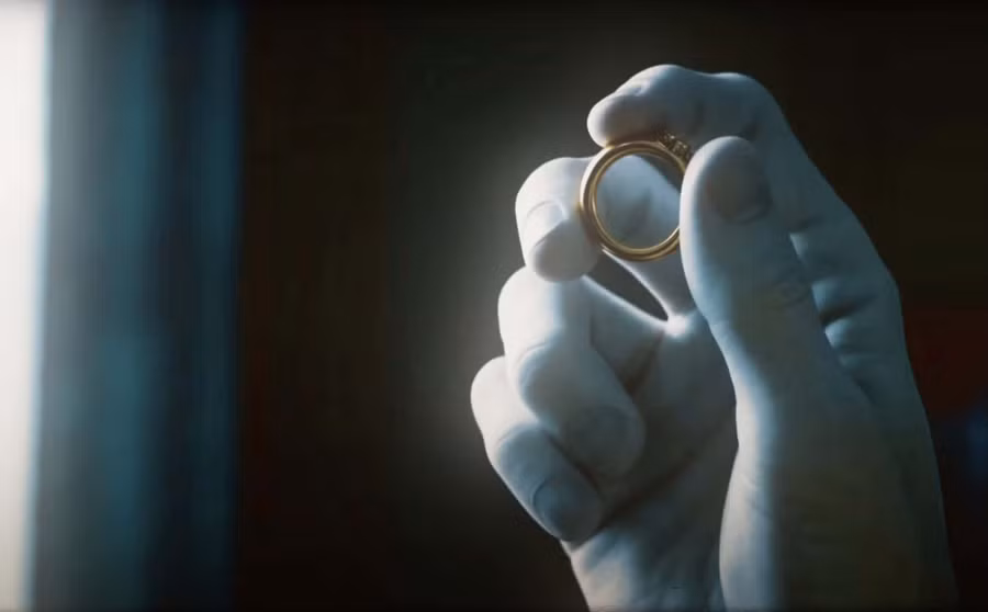 Hình ảnh trong MV “Khoảng trống” của đạo diễn Phạm Vĩnh Khương.