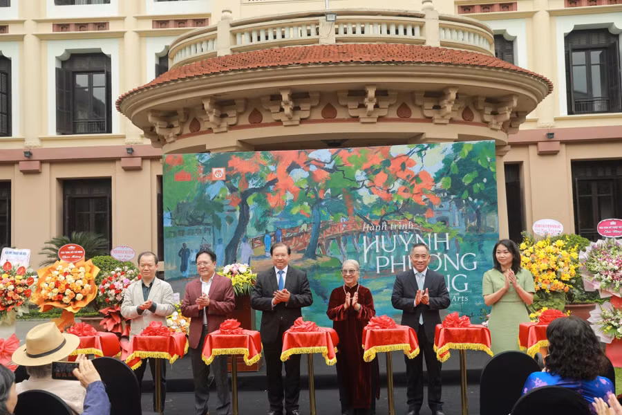 huynh-phuong-dong-1.jpg