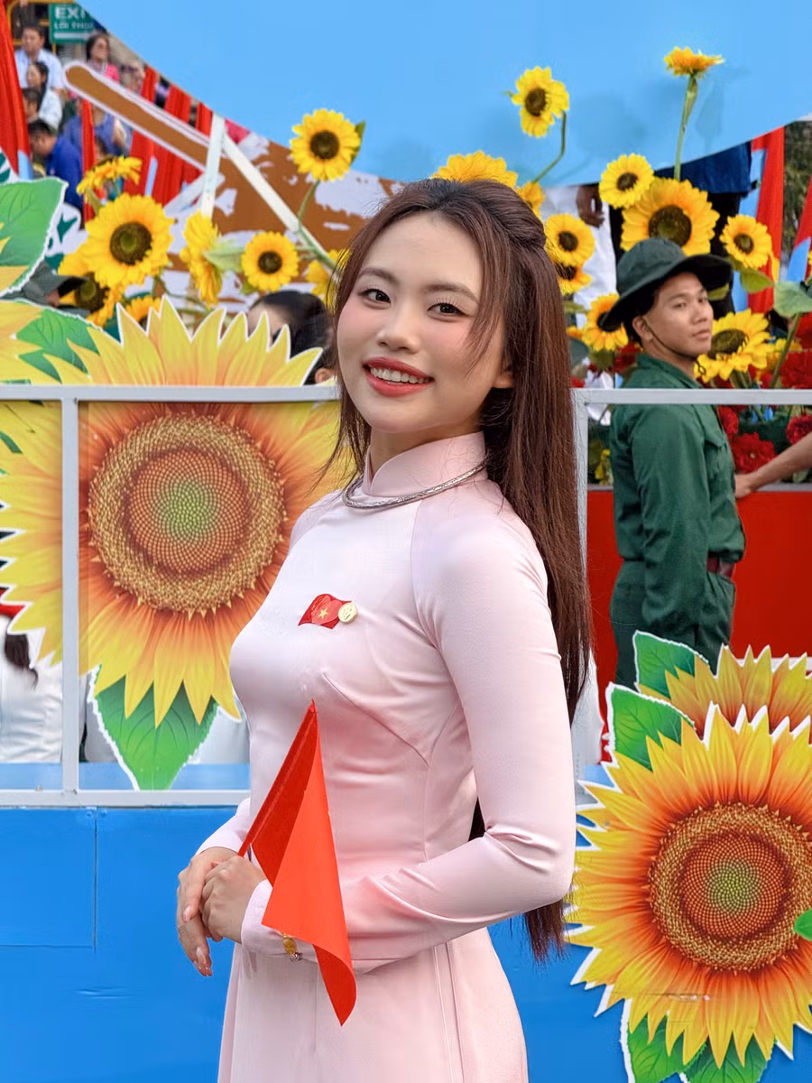 ky-niem-a50.jpg