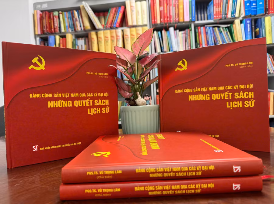 Những quyết sách lịch sử từ thực tiễn 13 kỳ Đại hội của Đảng Cộng sản Việt Nam