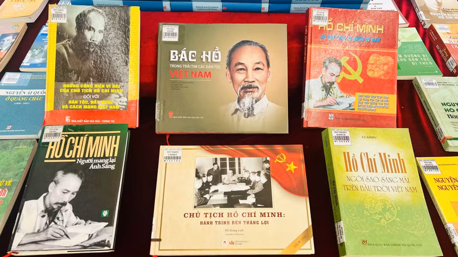 Hoạt động trưng bày diễn ra từ ngày 18/5 đến 6/6 tại Trung tâm Văn hóa và Thư viện Hà Nội.