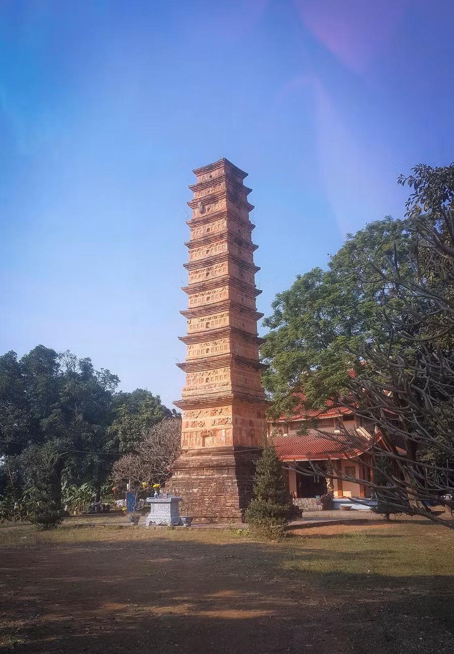 thap binh son 2.jpg