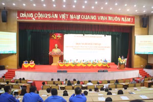 Quang cảnh buổi đối thoại.