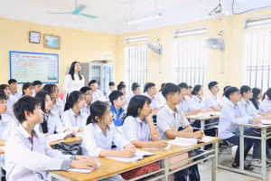 Sở GD&ĐT Hưng Yên đề nghị UBND tỉnh tuyển bổ sung 2.162 biên chế
