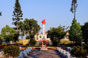 Khu tưởng niệm 21/10 (xã Tây Thụy Anh, tỉnh Hưng Yên). Ảnh: Trọng Tùng