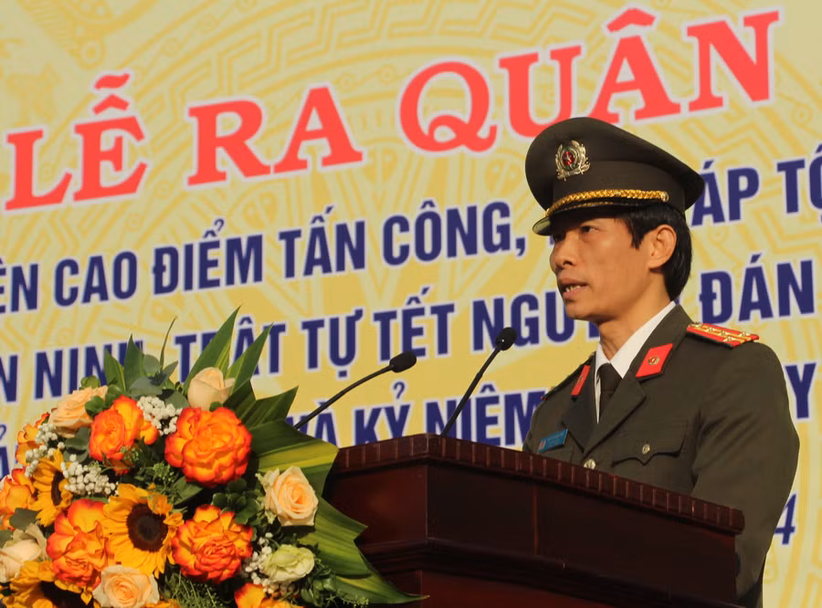 le-ra-quan-1-2.jpg