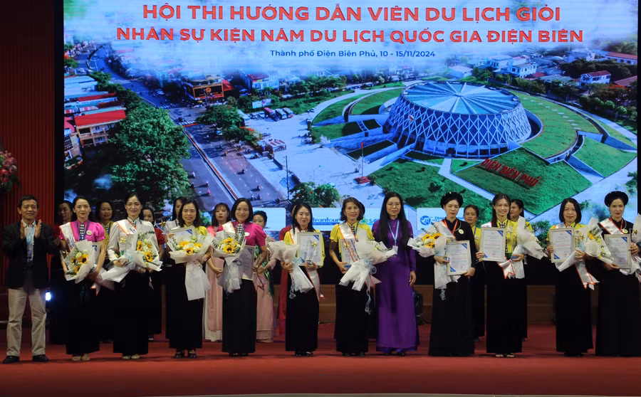 hoi-thi.jpg