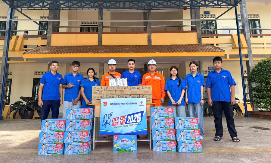Đoàn Thanh niên Công ty Điện lực Điện Biên phối hợp triển khai chương trình "Tiếp sức mùa thi" hỗ trợ thí sinh tham dự Kỳ thi tốt nghiệp THPT năm 2026.