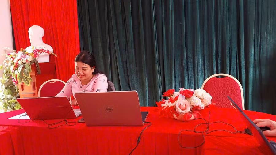Cuộc khảo sát được tiến hành ngay từ thôn, bản.