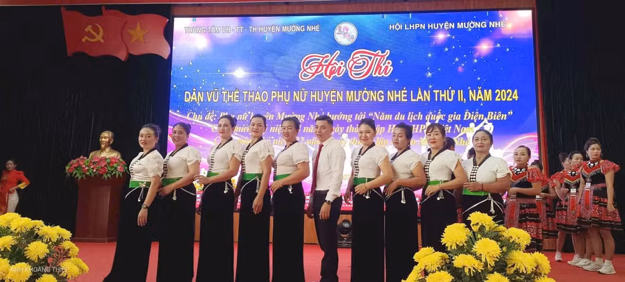 b1-phu-nu-muong-toong.jpg