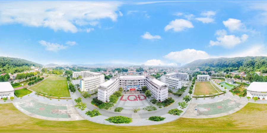 Toàn cảnh Trường THCS Lê Quý Đôn.