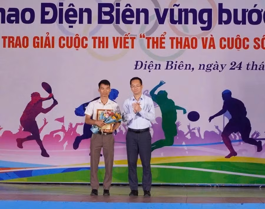 vinh-danh-1.jpg