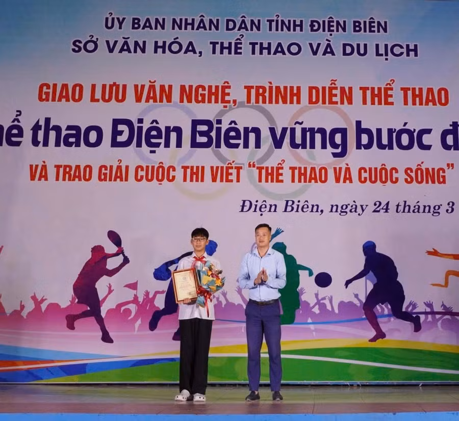 vinh-danh.jpg