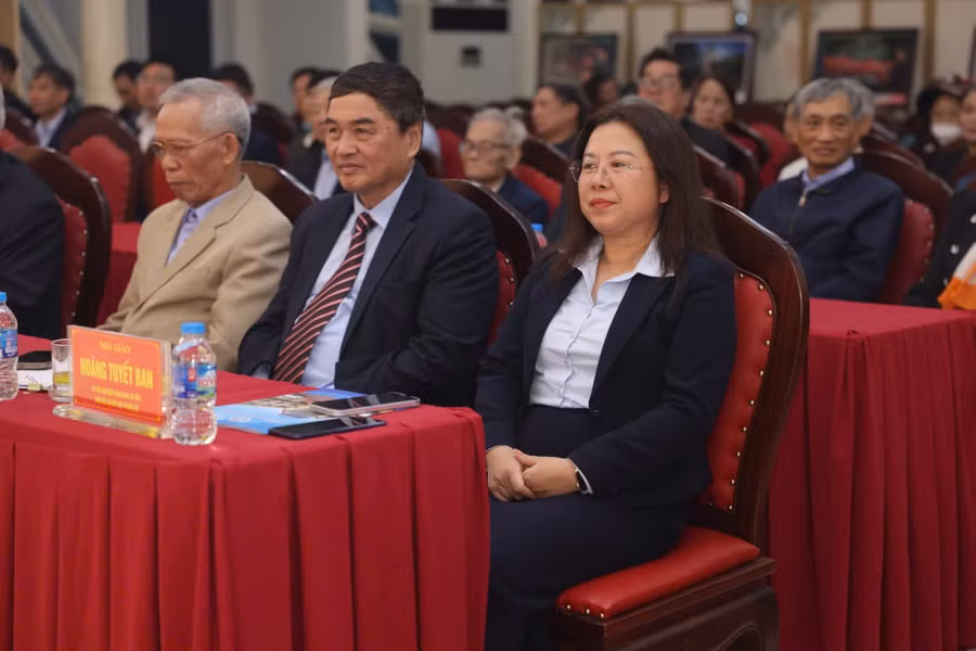 nha-giao-viet-nam-4.jpg