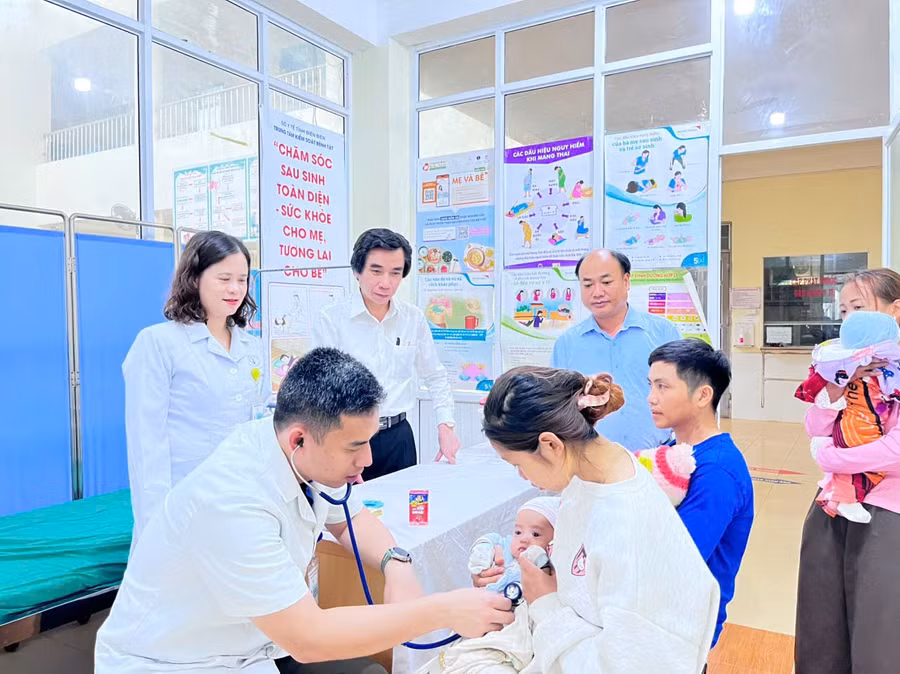 Điện Biên đồng loạt ra quân khám, chữa bệnh miễn phí cho nhân dân từ ngày 20/4.