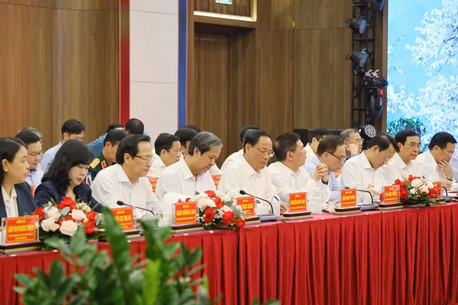 tong-bi-thu-to-lam-4.jpg