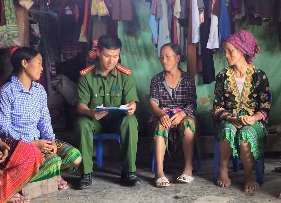 b8-khong-gian-mang.jpg
