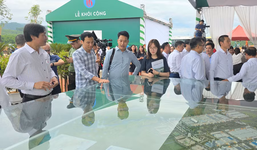 lc-khoi-cong-2.jpg