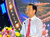 Ông Lữ Quang Ngời, Chủ tịch UBND tỉnh Cà Mau phát biểu tại buổi lễ.