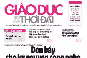 Tin tức báo in 21/10: Đòn bẩy cho kỷ nguyên công nghệ