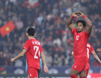 nguyen-xuan-son-xjgk.jpg