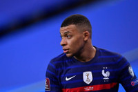 files-library-images-site-1-20221205-web-mbappe-vua-pha-luoi-world-cup-la-ai-148-105313.jpg