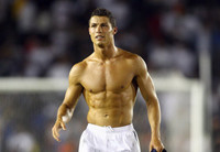 ronaldo-lan-2-ve-mu-tap-gym-kinh-nguoi-co-bap-cuon-cuon-ro1-1630086845-856-width660height456.jpg